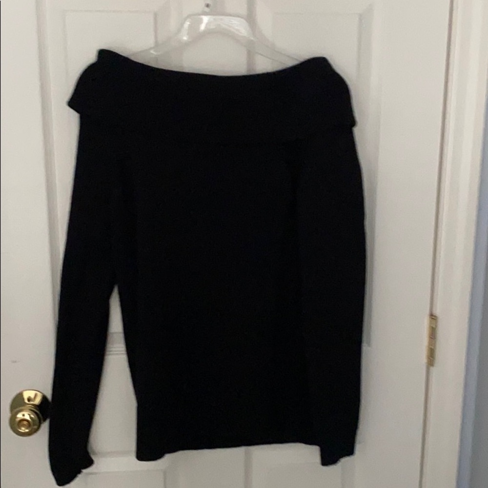 cap off the shoulder sweater